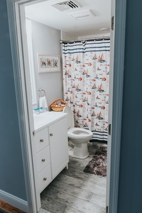 East Falmouth Cape Cod vacation rental - Bathroom