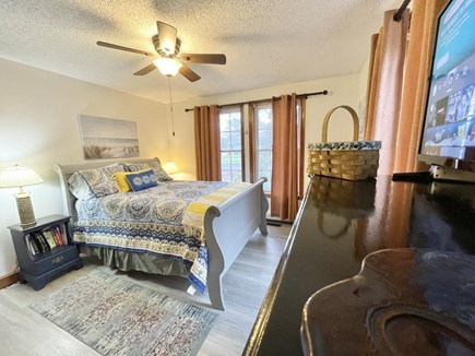 Harwich on Dennis Border Cape Cod vacation rental - Blue Room - Queen Bed