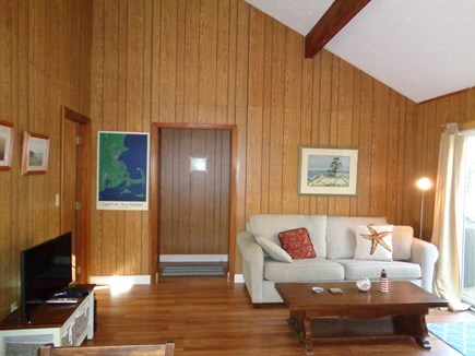 Wellfleet Cape Cod vacation rental - Nice Tall Ceilings