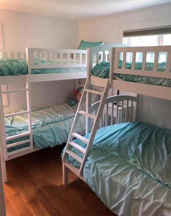 Brewster Cape Cod vacation rental - Bedroom #5 w/3 Twins & 1 Full (bunkbeds)