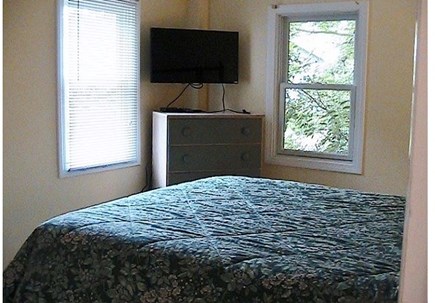 Orleans on Crystal Lake, close Cape Cod vacation rental - Rear Bedroom with Queen Bed
