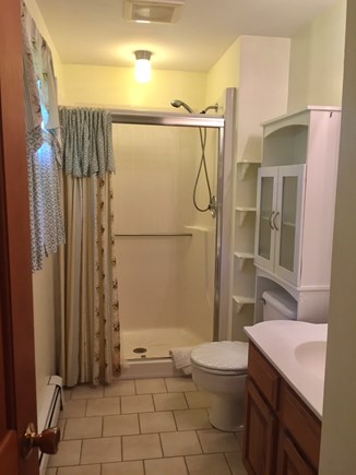 Chatham Cape Cod vacation rental - Master bathroom