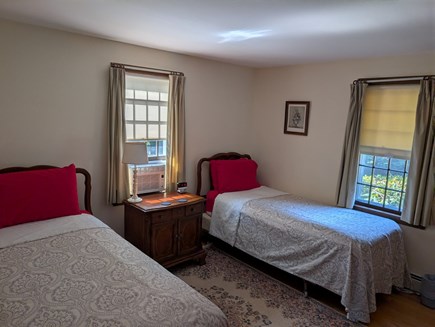 near South & West Chatham line Cape Cod vacation rental - X-Long Twin bedroom.