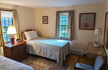 near South & West Chatham line Cape Cod vacation rental - X-Long Twin Beds