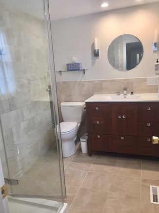 Brewster Cape Cod vacation rental - Master Bathroom