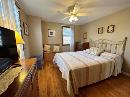 Falmouth, Teaticket Cape Cod vacation rental - Roomy second bedroom with queen bed and plenty of closet space