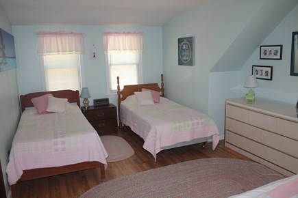 Eastham, Cooks Brook - 3943 Cape Cod vacation rental - Bedroom 2 on second floor