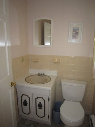 Orleans Cape Cod vacation rental - Bathroom