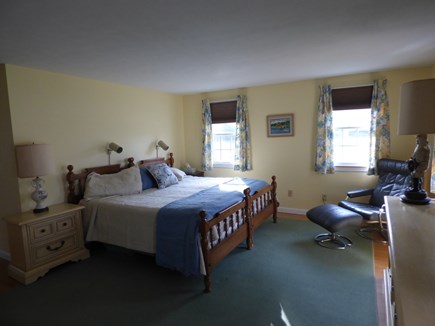 Dennis, East Dennnis Cape Cod vacation rental - Large master bedroom with King bed