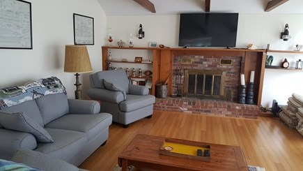 Dennis, East Dennnis Cape Cod vacation rental - New Flat screen TV over Fireplace