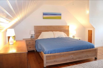 Brewster Cape Cod vacation rental - The upstairs king bedroom