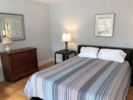 Wellfleet, Near Ocean, Bay, Ponds, Town Cape Cod vacation rental - Downstairs bedroom with new Tempurpedic-style Queen mattress.