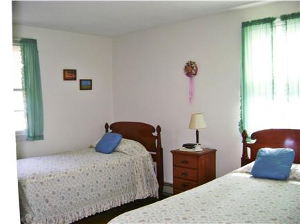 Brewster Cape Cod vacation rental - Bedroom with 2 twin beds