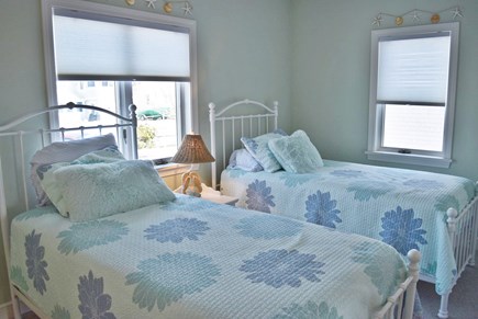 West Yarmouth Cape Cod vacation rental - 1st Floor twin bedroom
