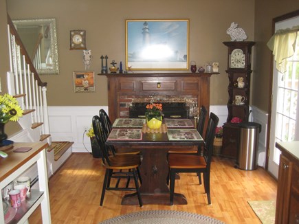 West Yarmouth Cape Cod vacation rental - Dining table that will comfortably accommodate 6 people