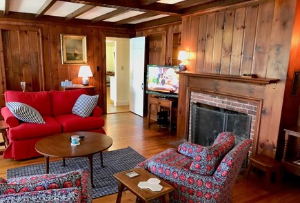 Orleans Cape Cod vacation rental - Cozy Sitting Room with TV