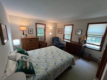 Eastham, Close to bay & ocean beaches! Cape Cod vacation rental - First floor bedroom with AC