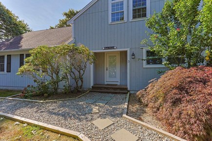 Dennis Port Cape Cod vacation rental - Front entrance
