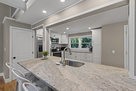 Dennis Port Cape Cod vacation rental - Center Island for additional seating