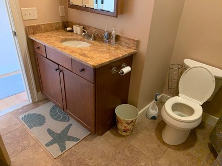 Wellfleet Cape Cod vacation rental - First floor bathroom