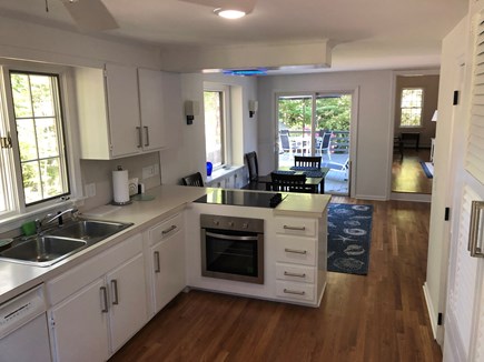 Brewster Cape Cod vacation rental - New stove and oven