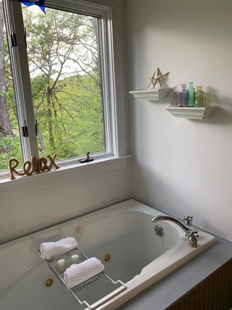 Brewster Cape Cod vacation rental - 2nd floor Master bath whirlpool tub