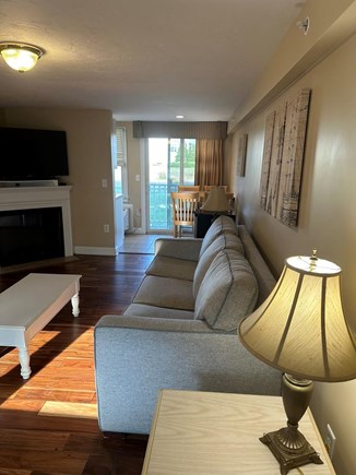 Dennis Port Cape Cod vacation rental - Liv room front to tear