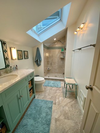 Truro Cape Cod vacation rental - Master bath