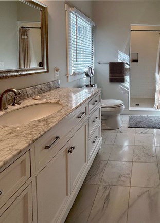 Eastham, Cooks Brook - 3957 Cape Cod vacation rental - Bathroom