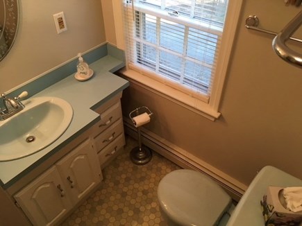 Brewster Cape Cod vacation rental - Bathroom #2