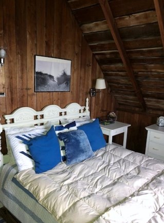Truro Cape Cod vacation rental - Master bedroom - queen