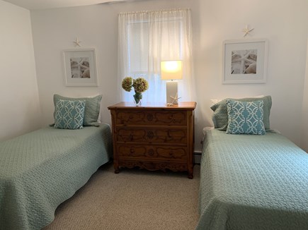 Chatham Cape Cod vacation rental - Ocean Room with 2 twin beds