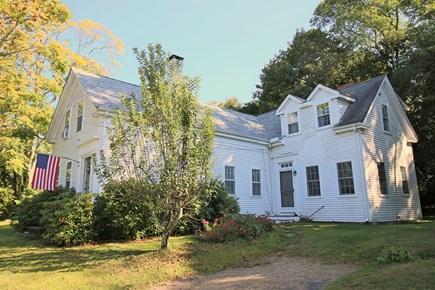 Dennis Cape Cod vacation rental - Front of home