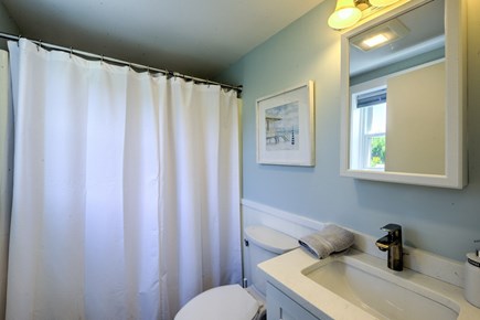 Sandwich Cape Cod vacation rental - Bath with tub/shower on lower level