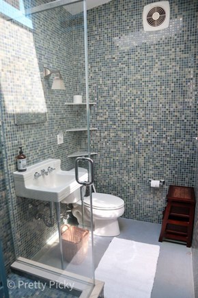 South Orleans Cape Cod vacation rental - Full bath on the first floor.