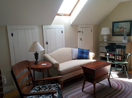 Harwich port Cape Cod vacation rental - Upstairs sitting room