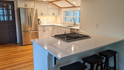 Eastham Cape Cod vacation rental - New appliances and dishwasher