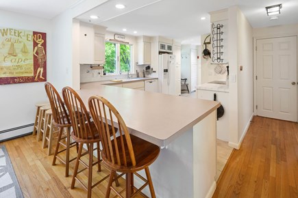 Orleans Cape Cod vacation rental - Kitchen counter seating