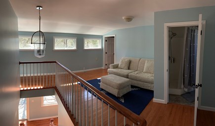Brewster Cape Cod vacation rental - Upper level sitting area
