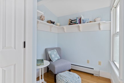 Chatham Cape Cod vacation rental - Bedroom 4 reading nook