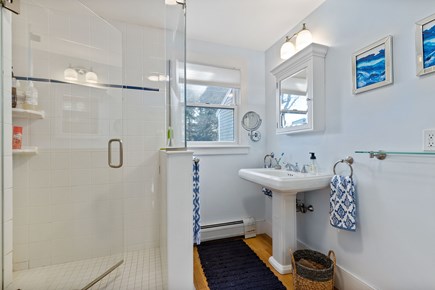 Chatham Cape Cod vacation rental - First floor master bath