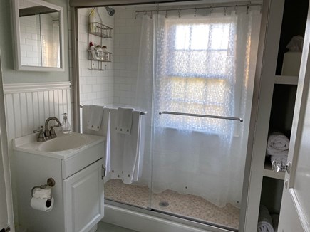 Hyannis Port Cape Cod vacation rental - Cottage Bathroom