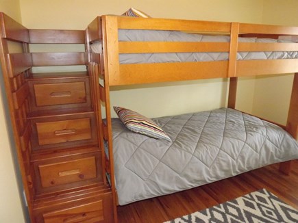 Chatham Cape Cod vacation rental - Twin bedroom bunk room