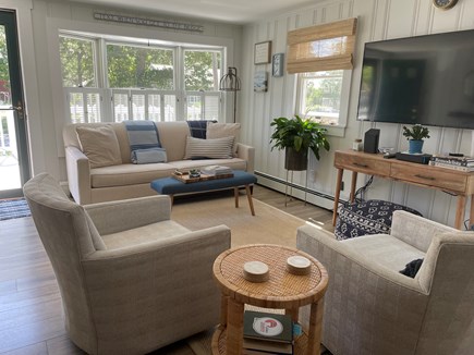 Falmouth, Maravista Cape Cod vacation rental - Living Room