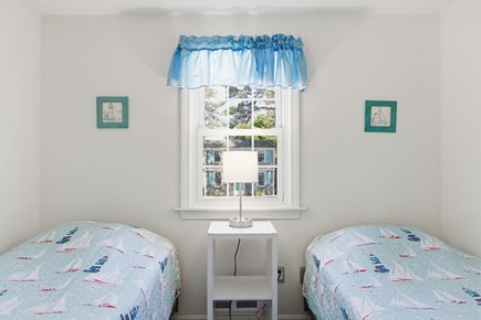 Dennis Port Cape Cod vacation rental - Second bedroom