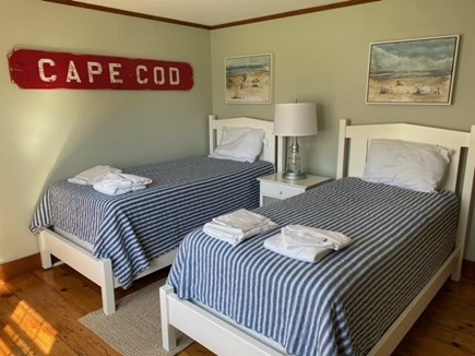 Dennis Port Cape Cod vacation rental - Bedroom 3, 2 twins