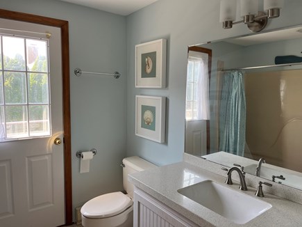 Chatham, Ridgevale Beach area Cape Cod vacation rental - Second floor bath