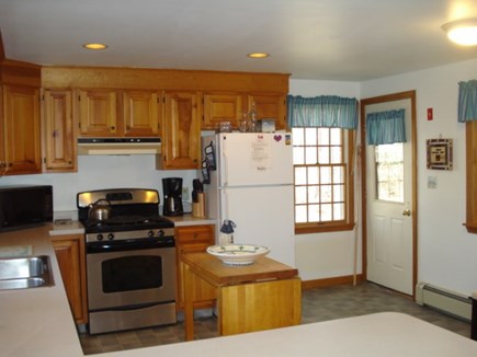 Eastham, Coast Guard - 3826 Cape Cod vacation rental - Kitchen