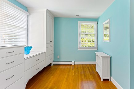 Orleans Cape Cod vacation rental - Plenty of drawer space
