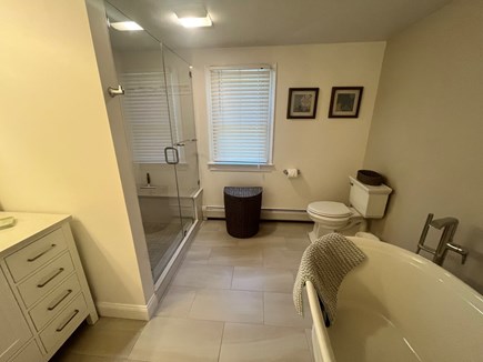 Chatham Cape Cod vacation rental - Queen Ensuite